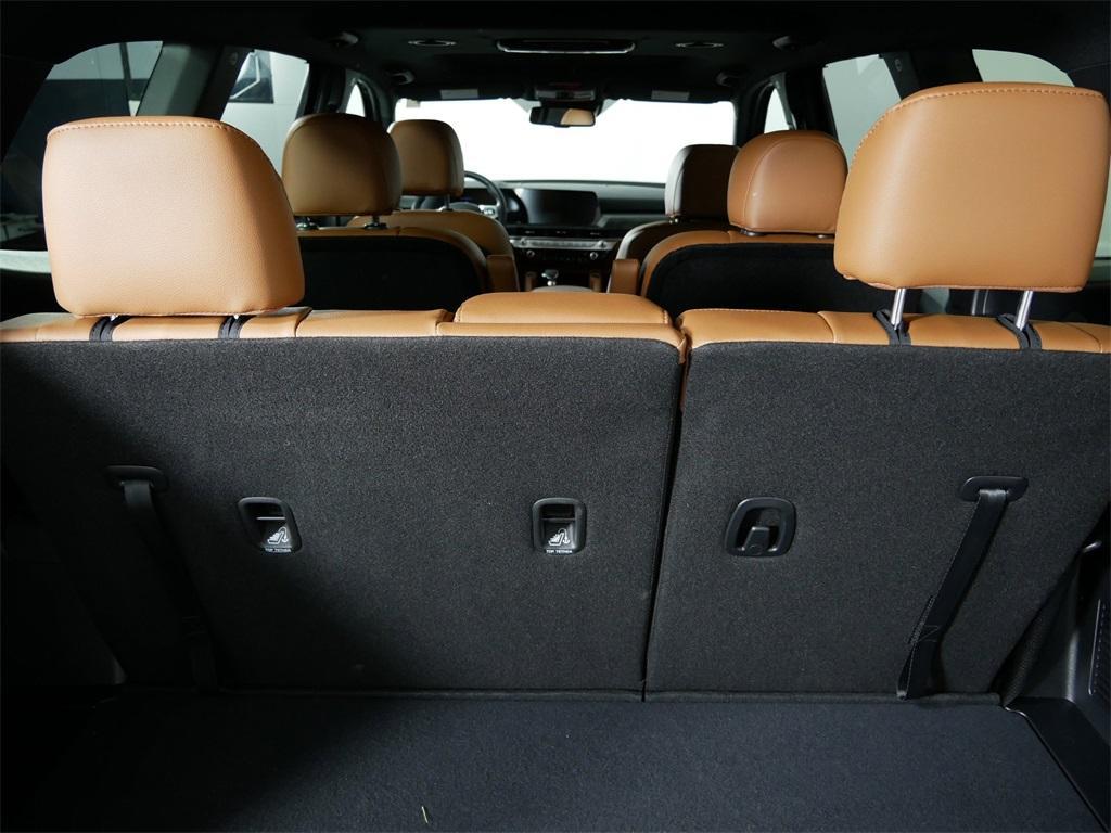 used 2025 Kia Telluride car, priced at $48,864