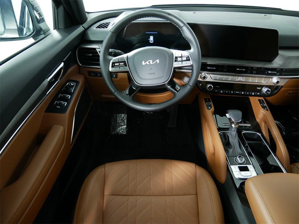 used 2025 Kia Telluride car, priced at $48,864