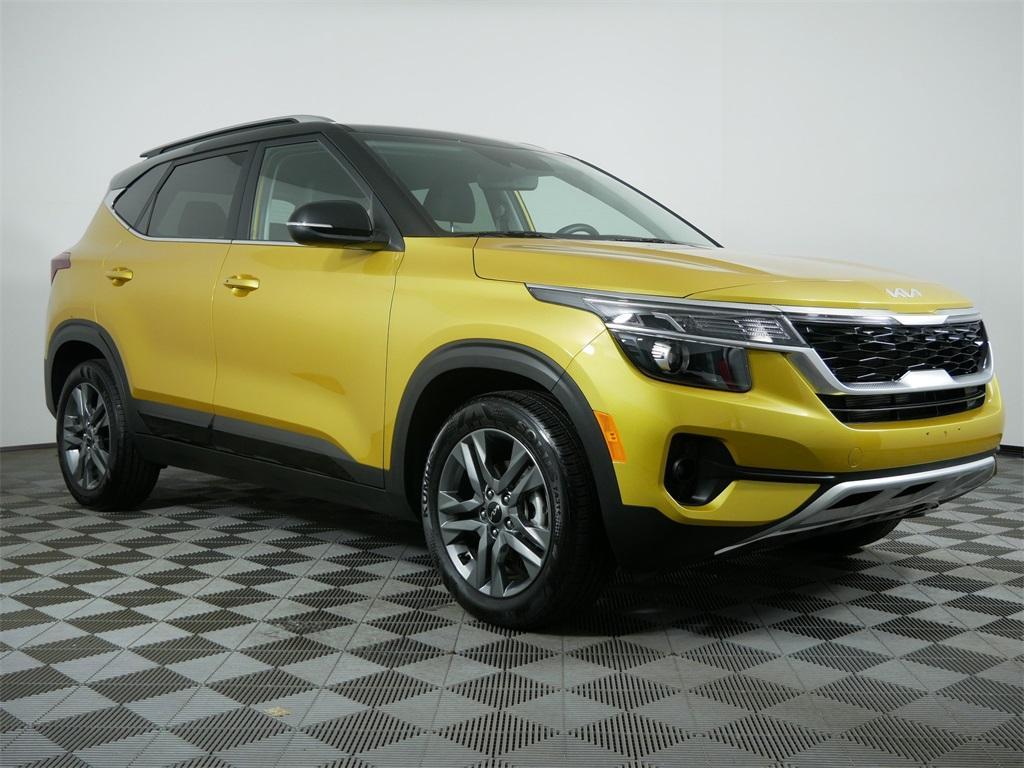 used 2023 Kia Seltos car, priced at $21,467
