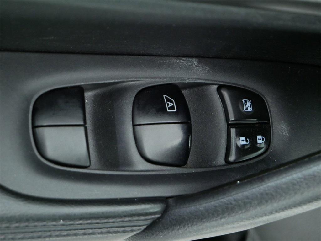 used 2016 Nissan Rogue car, priced at $7,600