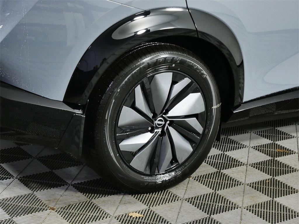 new 2025 Nissan ARIYA car, priced at $40,020