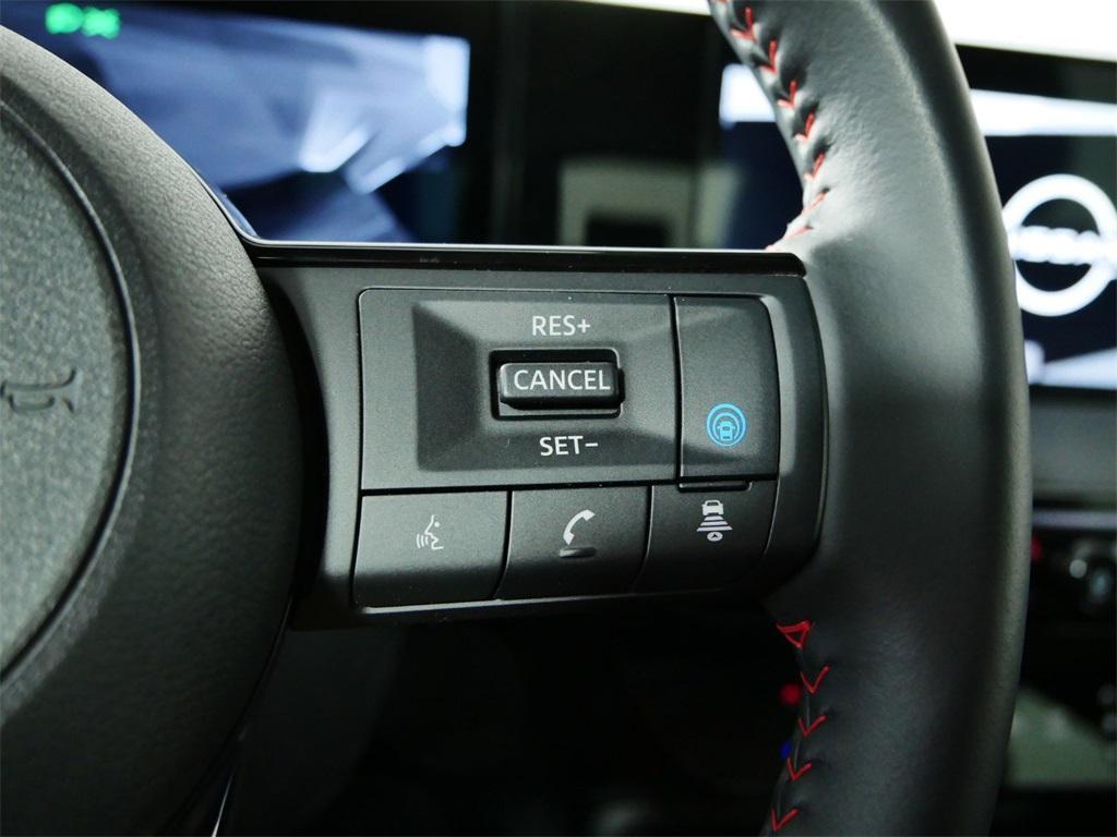 new 2025 Nissan Kicks car, priced at $30,131