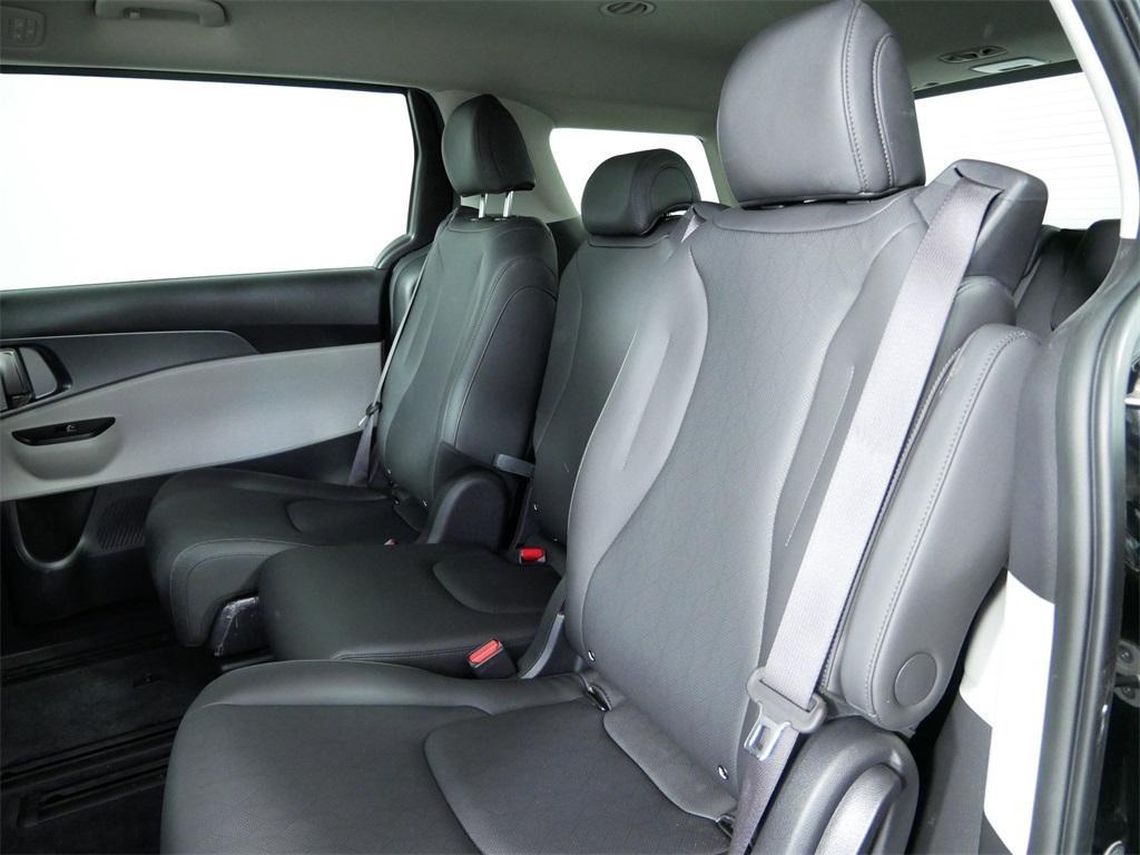 used 2024 Kia Carnival car, priced at $35,138