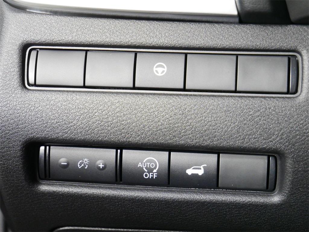 new 2025 Nissan Rogue car, priced at $39,285