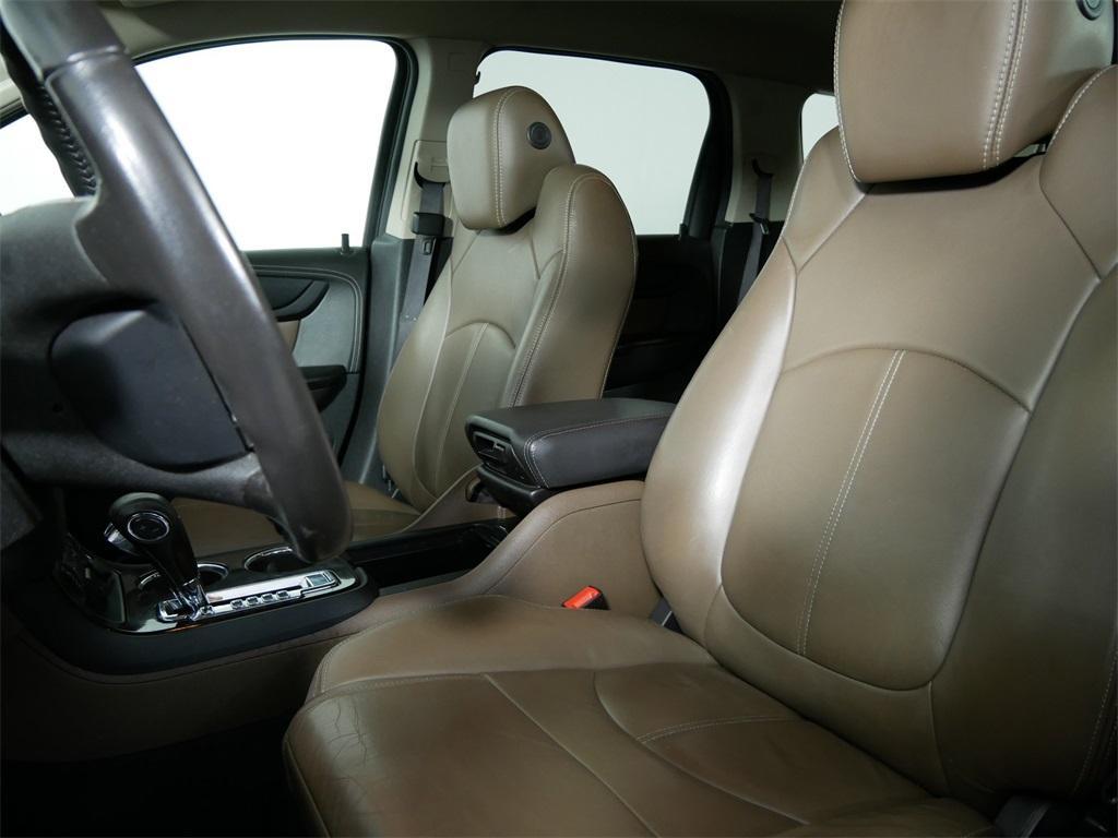 used 2015 GMC Acadia car, priced at $10,995