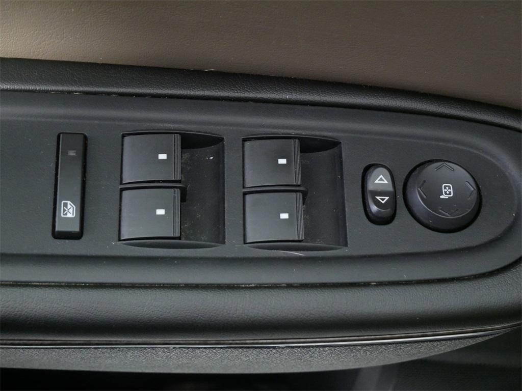 used 2015 GMC Acadia car, priced at $10,995