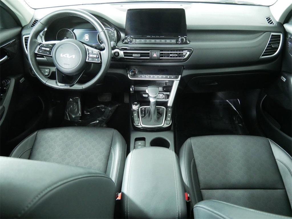 used 2023 Kia Seltos car, priced at $22,282