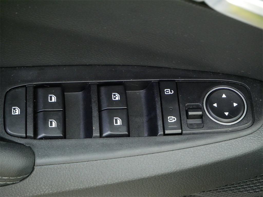 used 2023 Kia Seltos car, priced at $22,282