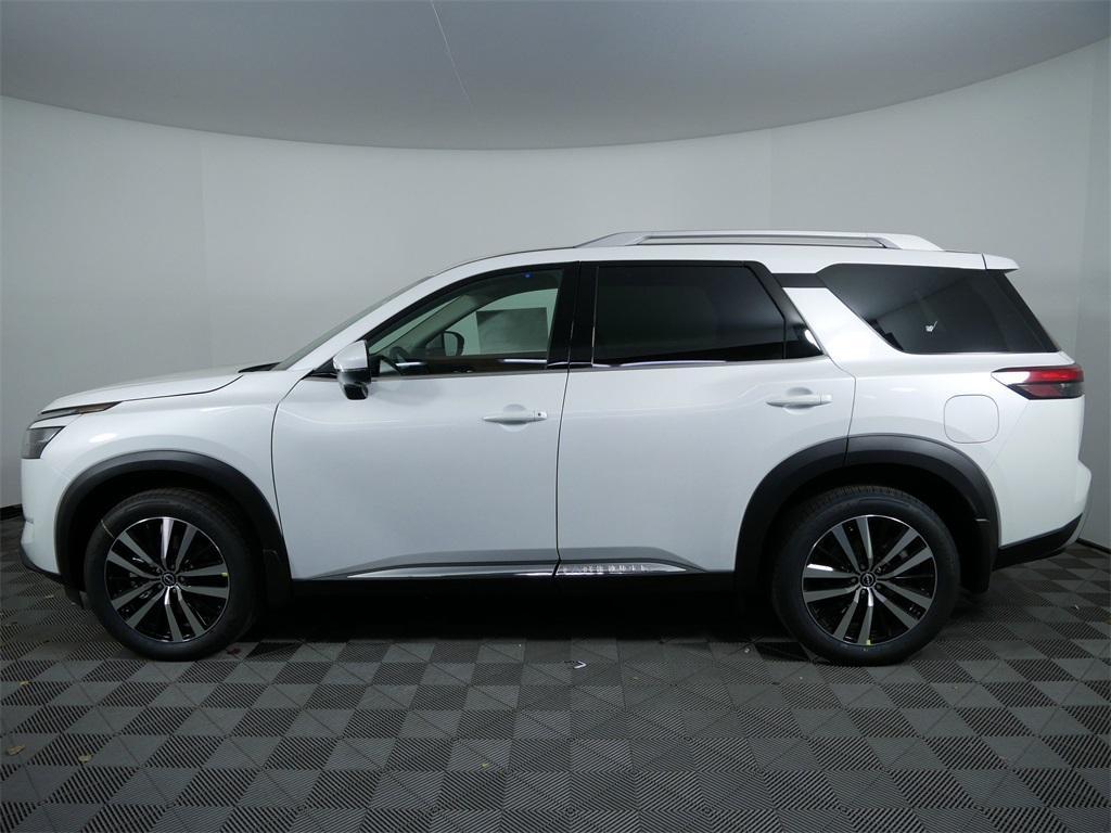 new 2025 Nissan Pathfinder car, priced at $48,975