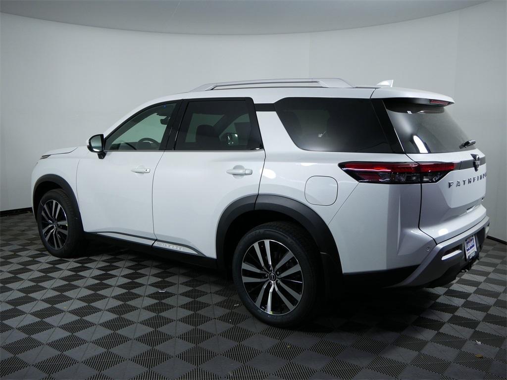 new 2025 Nissan Pathfinder car, priced at $48,975