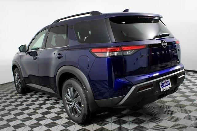 new 2024 Nissan Pathfinder car, priced at $42,588