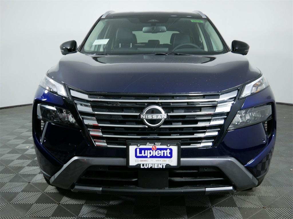 new 2025 Nissan Rogue car, priced at $39,075