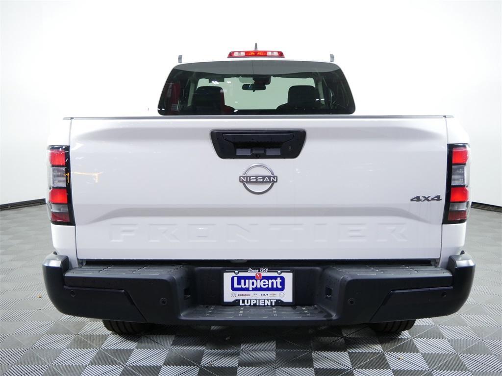 new 2025 Nissan Frontier car, priced at $31,589