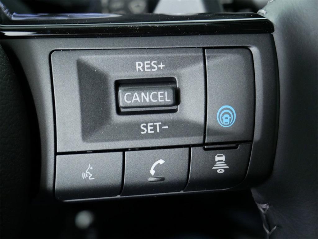 new 2025 Nissan Pathfinder car, priced at $42,735