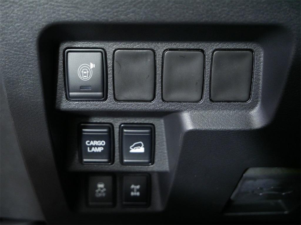 new 2025 Nissan Frontier car, priced at $40,729
