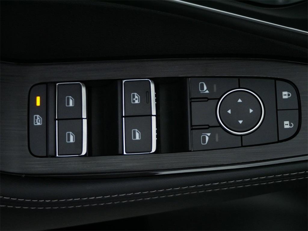 new 2025 Nissan Rogue car, priced at $43,285