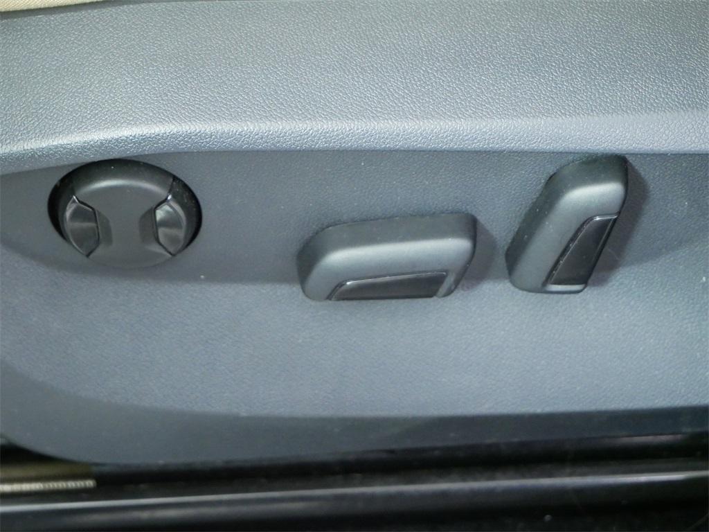 used 2023 Volkswagen Tiguan car, priced at $25,864