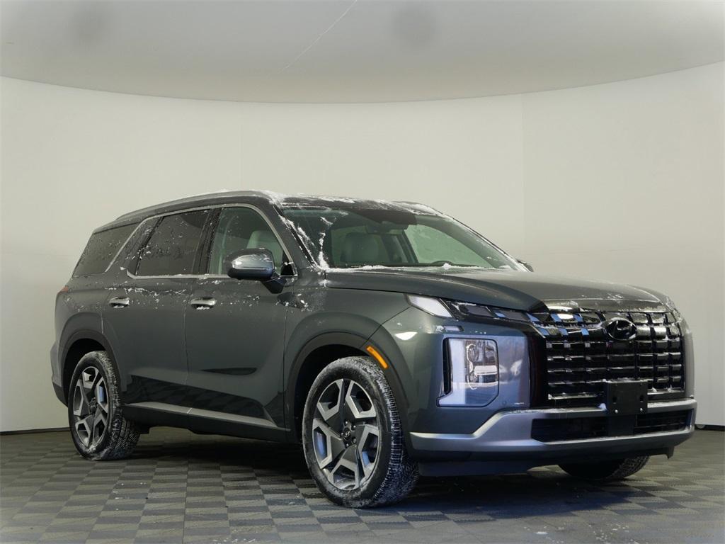 used 2024 Hyundai Palisade car, priced at $37,983