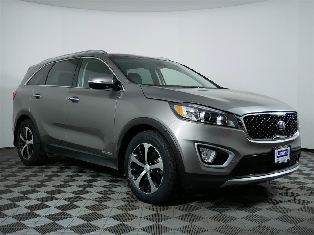 used 2018 Kia Sorento car, priced at $11,900
