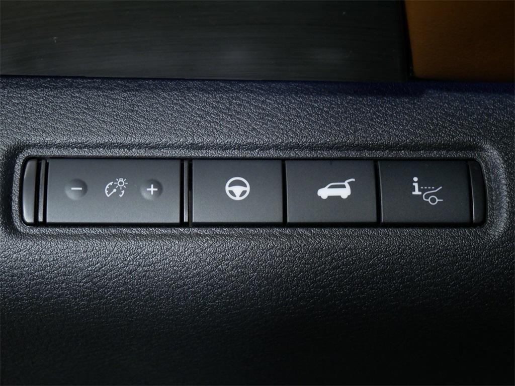 new 2025 Nissan Pathfinder car, priced at $46,907