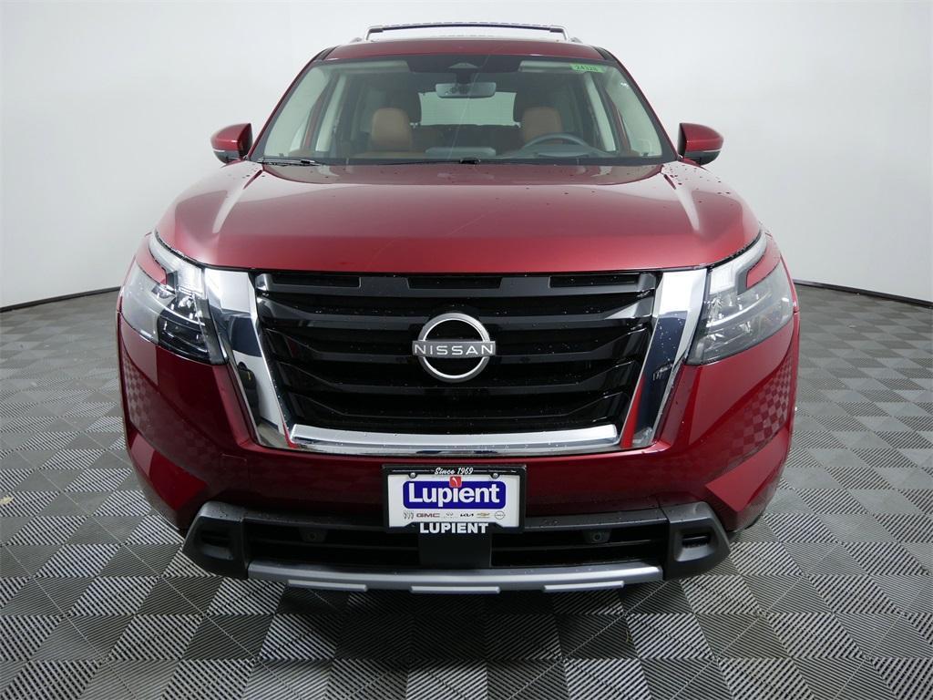 new 2025 Nissan Pathfinder car, priced at $46,907