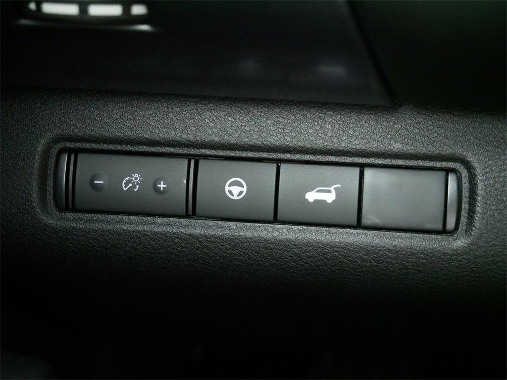 new 2025 Nissan Pathfinder car, priced at $45,652