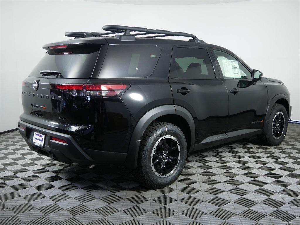 new 2025 Nissan Pathfinder car, priced at $45,652
