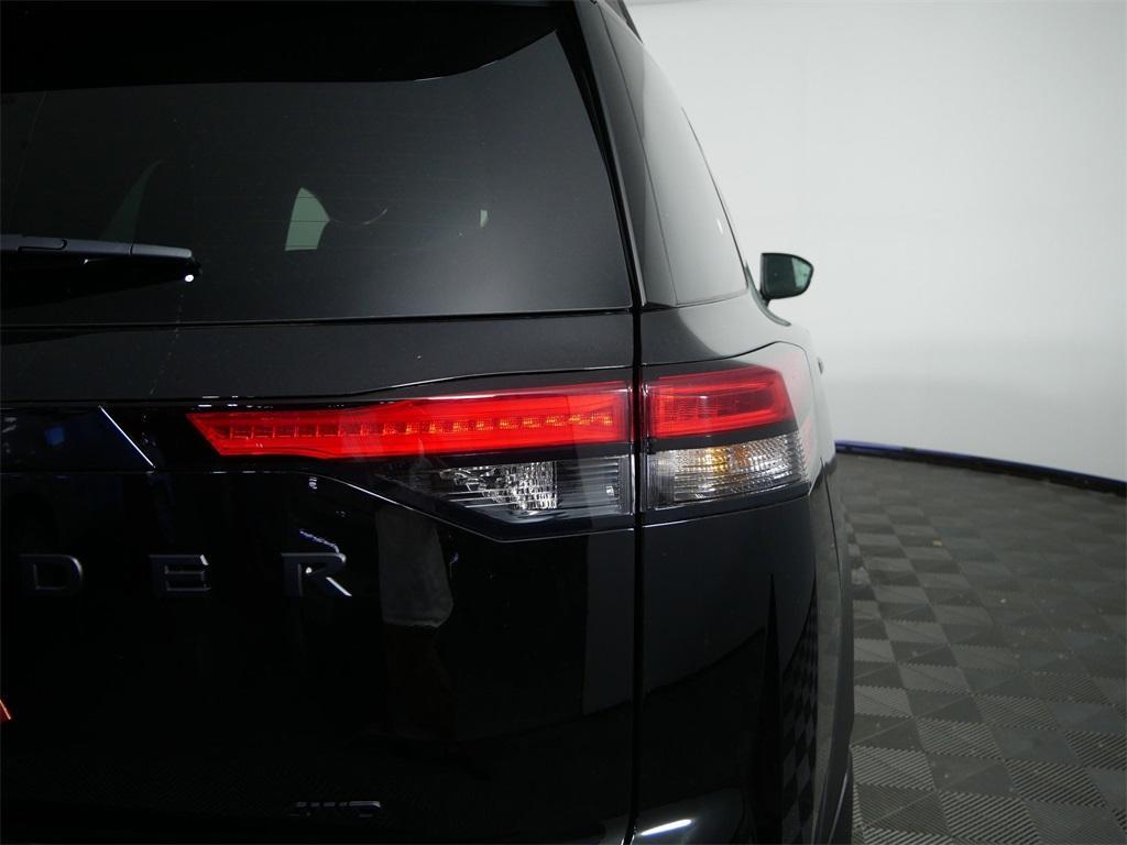 new 2025 Nissan Pathfinder car, priced at $45,652