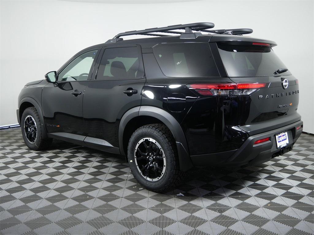 new 2025 Nissan Pathfinder car, priced at $45,652