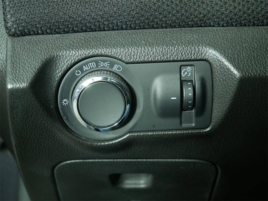 used 2014 Chevrolet Cruze car, priced at $9,650