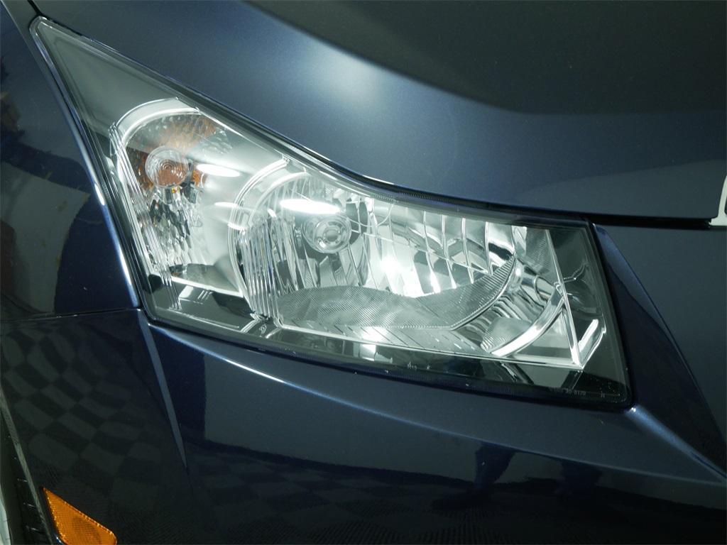 used 2014 Chevrolet Cruze car, priced at $9,650