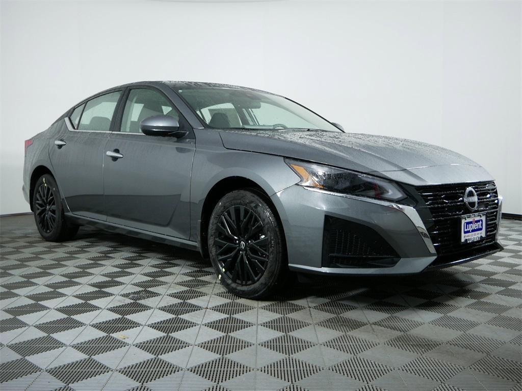 new 2025 Nissan Altima car, priced at $32,500