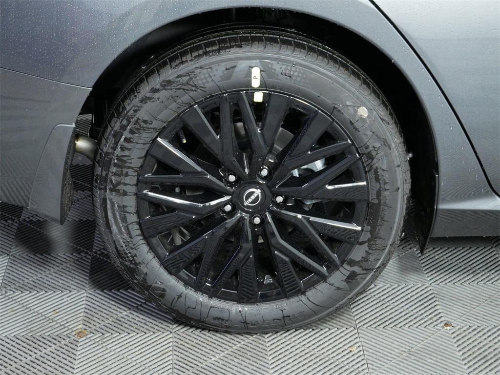 new 2025 Nissan Altima car, priced at $32,500