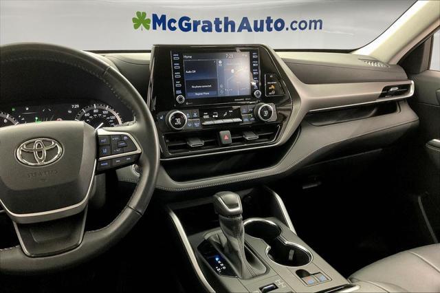 used 2022 Toyota Highlander car, priced at $41,448