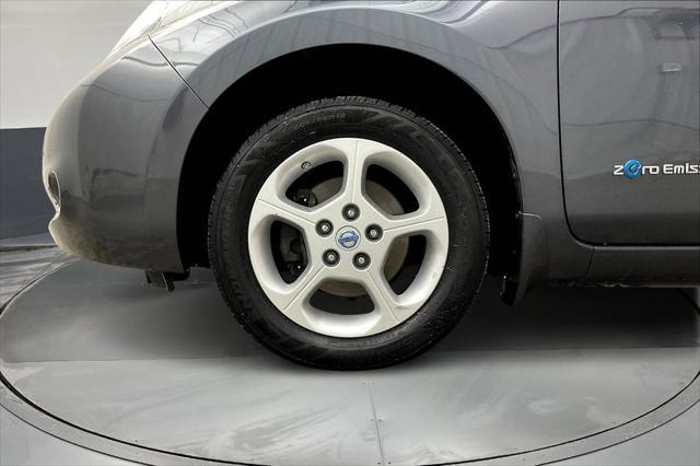used 2013 Nissan Leaf car, priced at $5,700