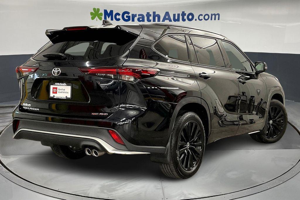 used 2024 Toyota Highlander car, priced at $46,448