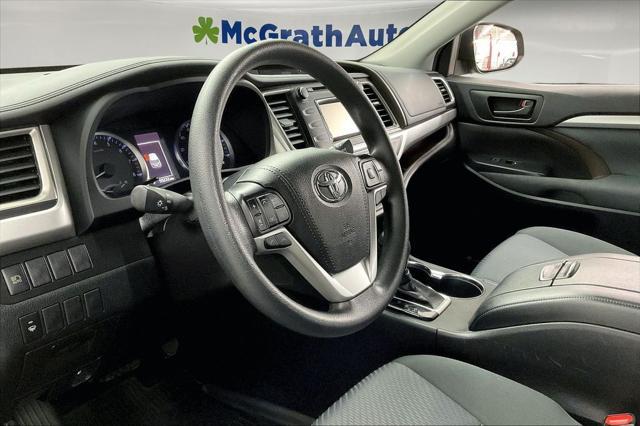 used 2019 Toyota Highlander car, priced at $26,182