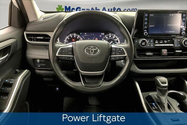 used 2022 Toyota Highlander car, priced at $35,242