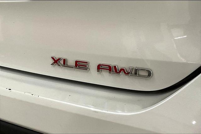 used 2022 Toyota Highlander car, priced at $35,242