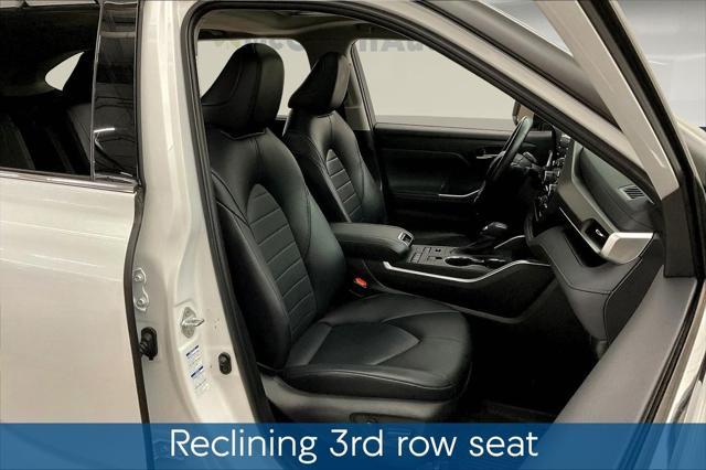 used 2022 Toyota Highlander car, priced at $38,799