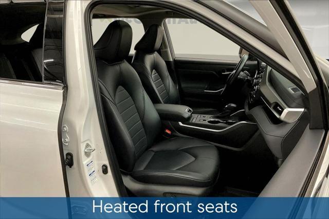 used 2022 Toyota Highlander car, priced at $35,242