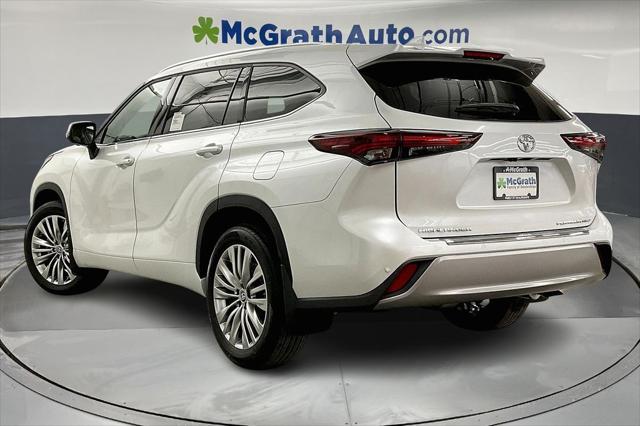 new 2025 Toyota Highlander car, priced at $54,528