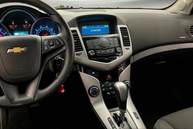 used 2016 Chevrolet Cruze Limited car, priced at $8,148