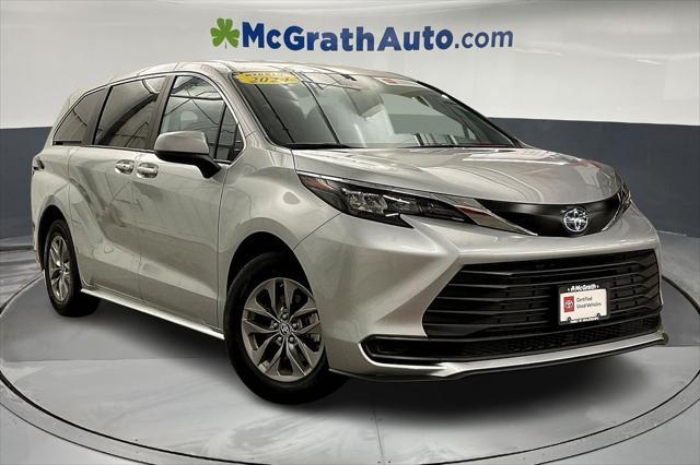 used 2024 Toyota Sienna car, priced at $40,512