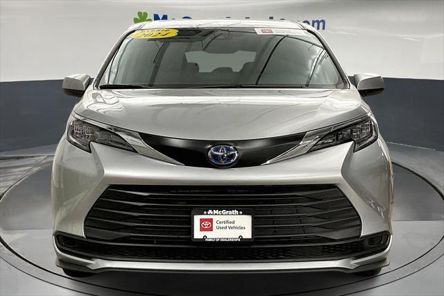 used 2024 Toyota Sienna car, priced at $44,902