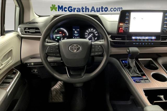 used 2024 Toyota Sienna car, priced at $44,902