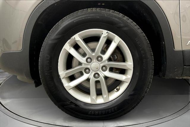 used 2015 Kia Sorento car, priced at $10,811
