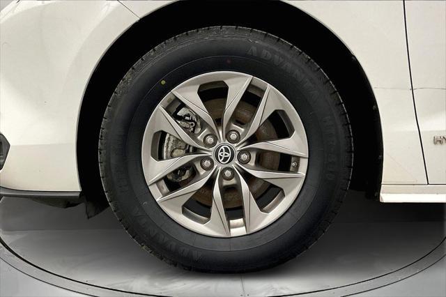 used 2021 Toyota Sienna car, priced at $33,319