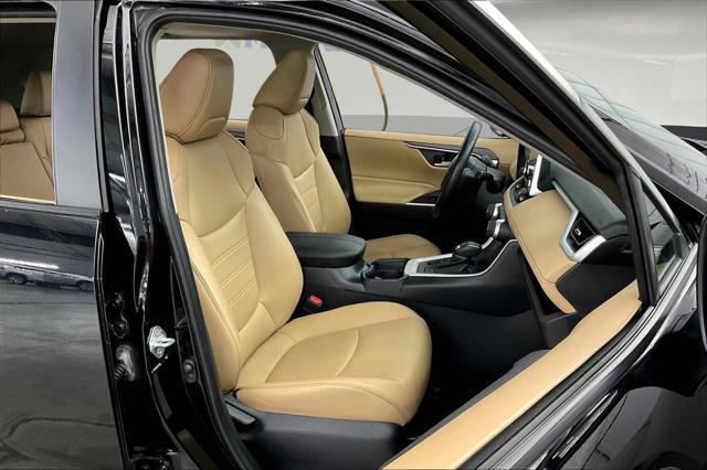 used 2019 Toyota RAV4 car, priced at $27,093