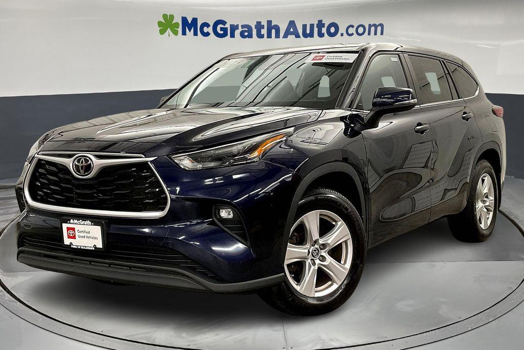 used 2023 Toyota Highlander car, priced at $32,528